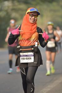 BIB: 42195, 45474
                            <button type="button" onclick="openModal(8225827)" class="btn btn-primary btn-sm float-right btn-popup" data-toggle="modal" data-target=".modal-high-quality">
                        <i class="fas fa-shopping-cart"></i> Add to Cart
                    </button>
                                            <button type="button" onclick="isThisMe(8225827, true)" class="btn btn-success btn-sm float-right btn-popup btn-isme hidden" data-toggle="tooltip" data-placement="bottom" title="นี่คือรูปของคุณใช่ไหม คลิกที่นี่เพื่อเอาเข้าอัลบั้ม">
                        <i class="fas fa-plus"></i> Add to album
                    </button>
                    <button type="button" onclick="isThisMe(8225827, false)" class="btn btn-warning btn-sm float-right btn-popup btn-isnotme hidden">
                        <i class="fas fa-ban"></i> Remove from album
                    </button>